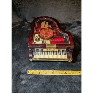 Kings musical jewelry organizer.